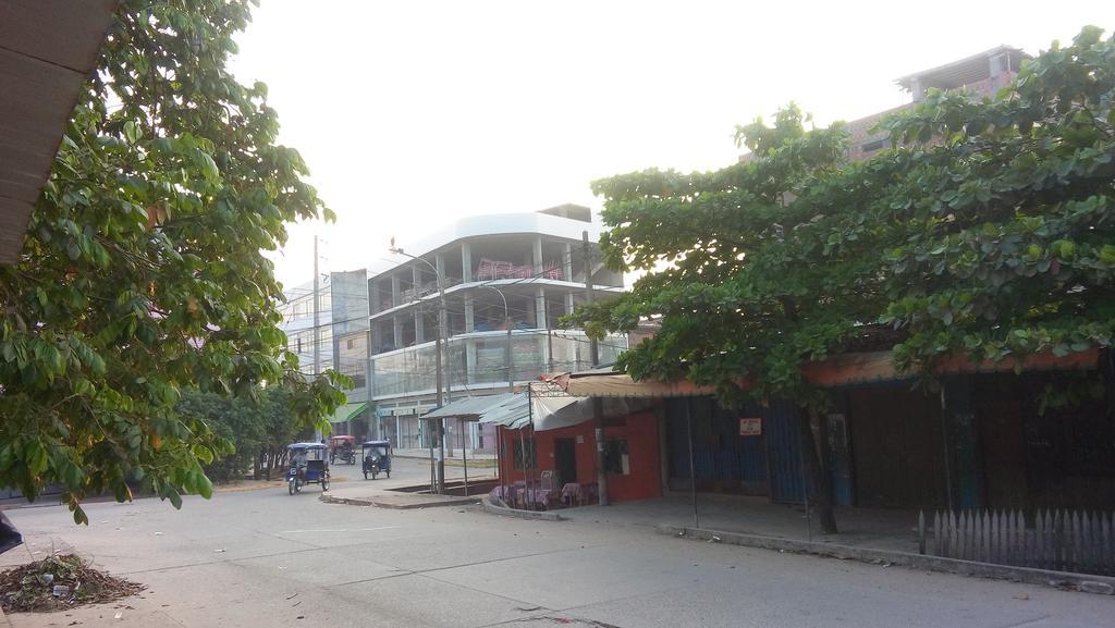 Hospedaje Independencia Pucallpa Extérieur photo